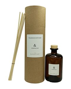 The Olphactory Cedar Oud Diffuser 500ml | Maznun Fashion