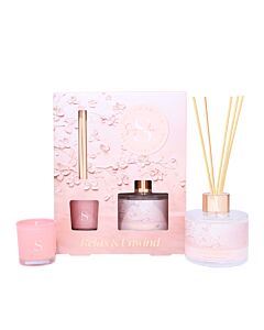 The Kind Edit Co. Signature Relax & Unwind Gift Set 30g Candle + 100ml Jasmine, Bergamot, Rhubarb & Sandalwood Reed Diffuser | Maznun Fashion