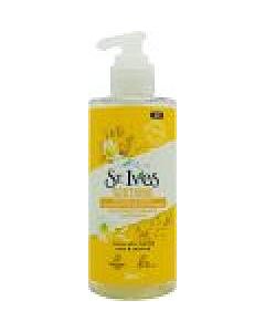 St. Ives Soothing Chamomile Face Wash 200ml-V341802 | Maznun Fashion