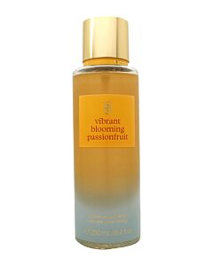 Victoria's Secret Vibrant Blooming Passionfruit Fragrance Mist 250ml-D6296105 | Maznun Fashion