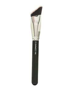 MAC Wedge 171S Foundation Brush | Maznun Fashion